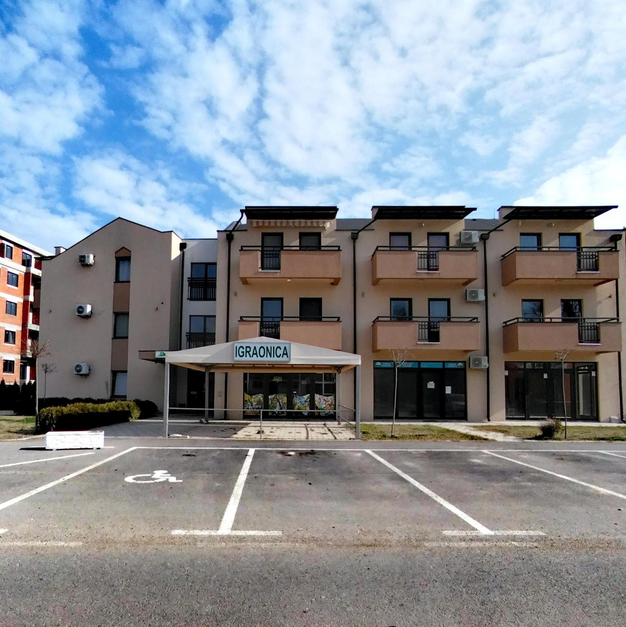 Apartman Sara Veliko Gradište Εξωτερικό φωτογραφία
